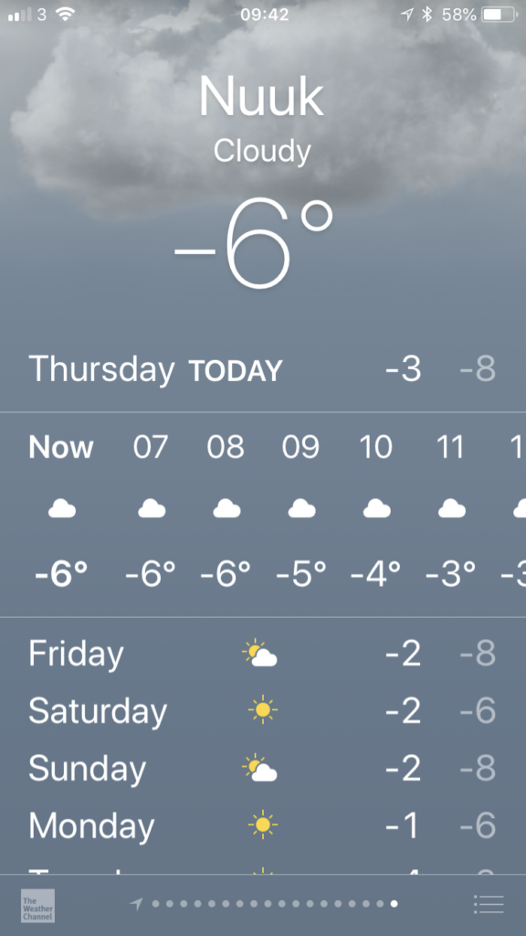 The weather forecast screen for the city of Nuuk in the iOS Weather app. Bold text is disabled, a thin font is used. The screen shows; the current temperature, hourly forecasts for today, and daily forecasts for the week ahead.